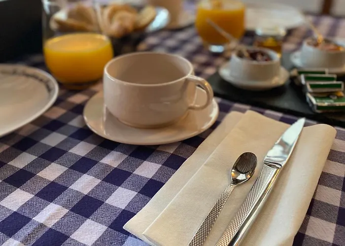 מלון Le Comptoir Du Paradis La Ferté-Frênel